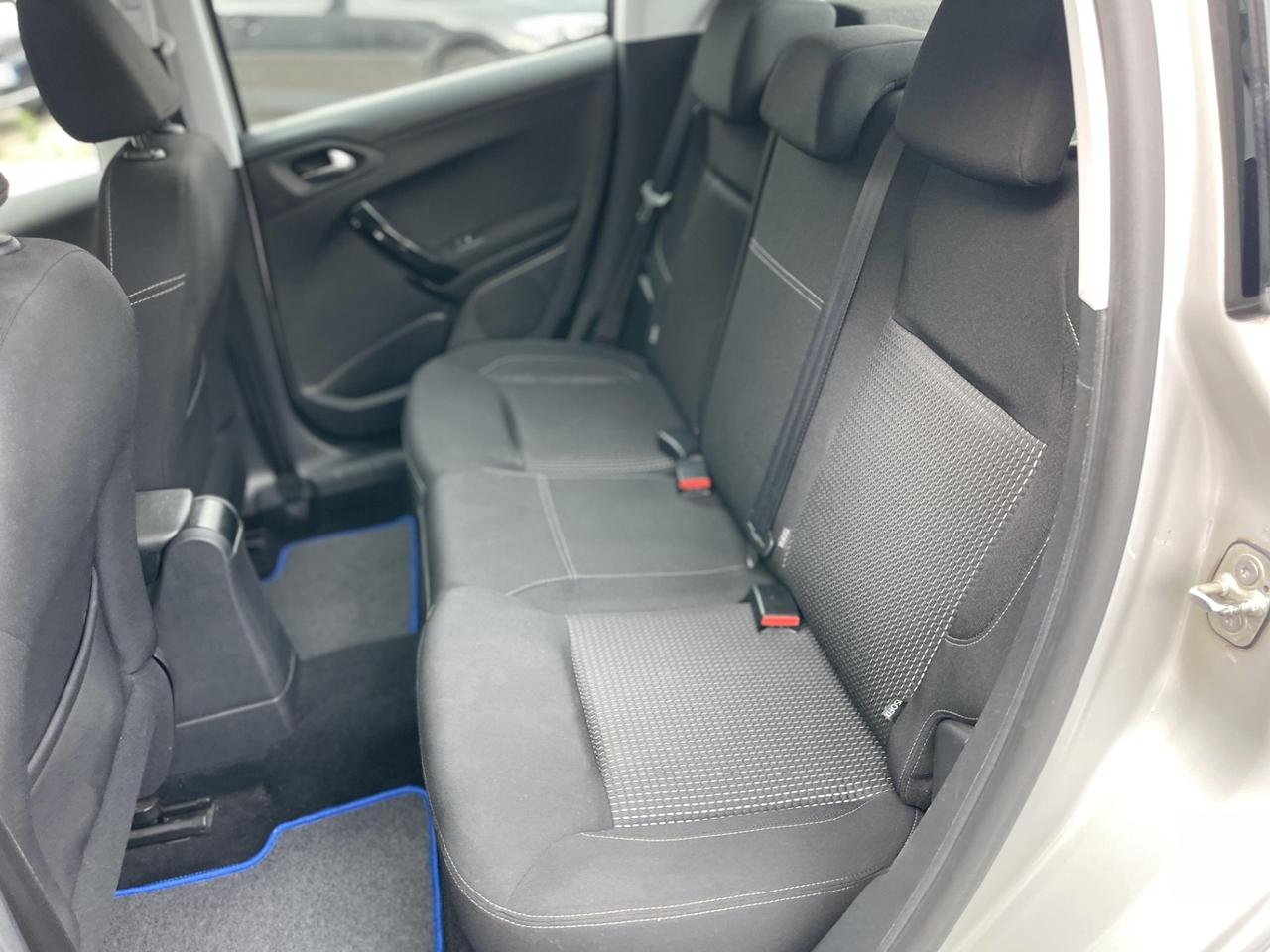 Peugeot 208 1.6 Diesel 75CV E6 Neo - 2016