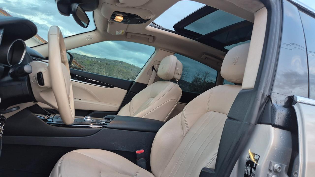 Maserati Levante V6 Diesel 275 CV AWD