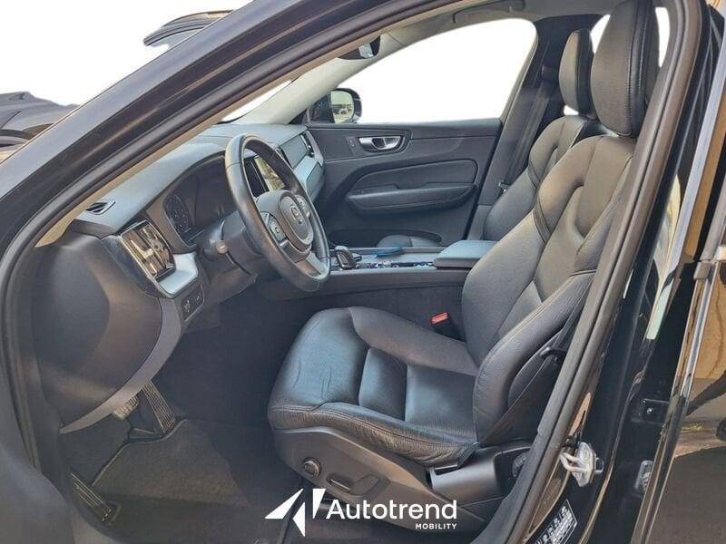 Volvo XC60 B4 197+14 CV AWD Automatica Mild Hybrid Momentum Pro