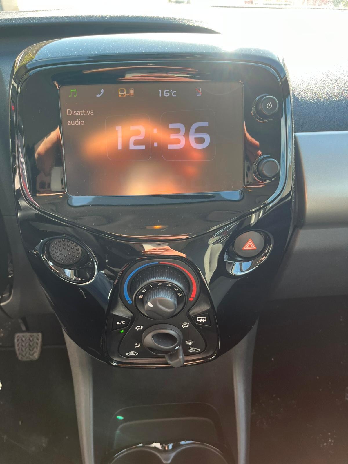 Citroen C1 Airscape VTi 68 5 porte Shine