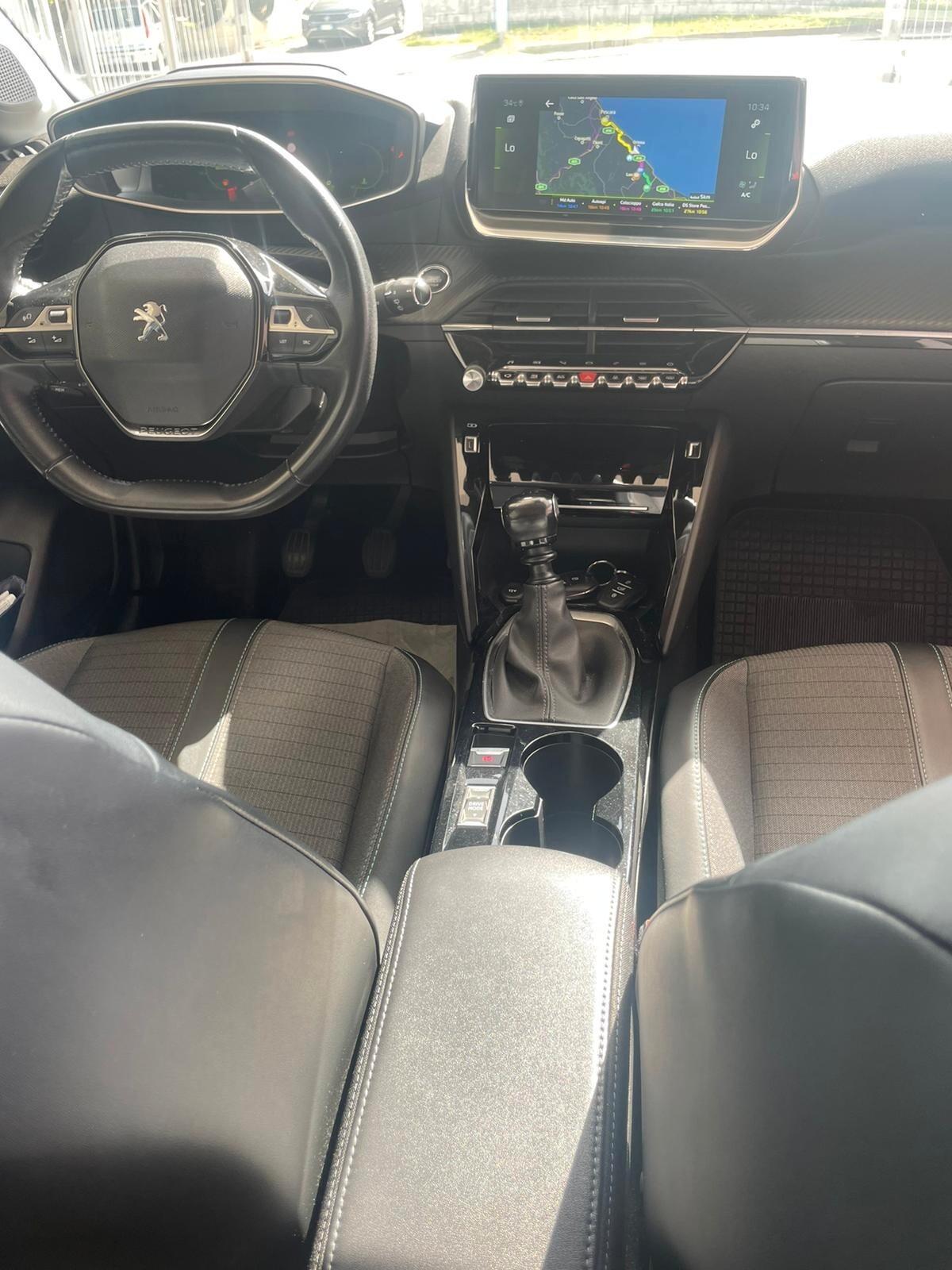 PEUGEUT 208 1.5 HDI ALLURE 2021