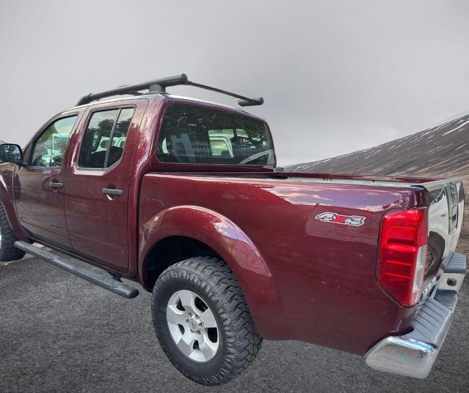 Nissan Navara 2.5 dCi 190CV 4 porte Double Cab LE