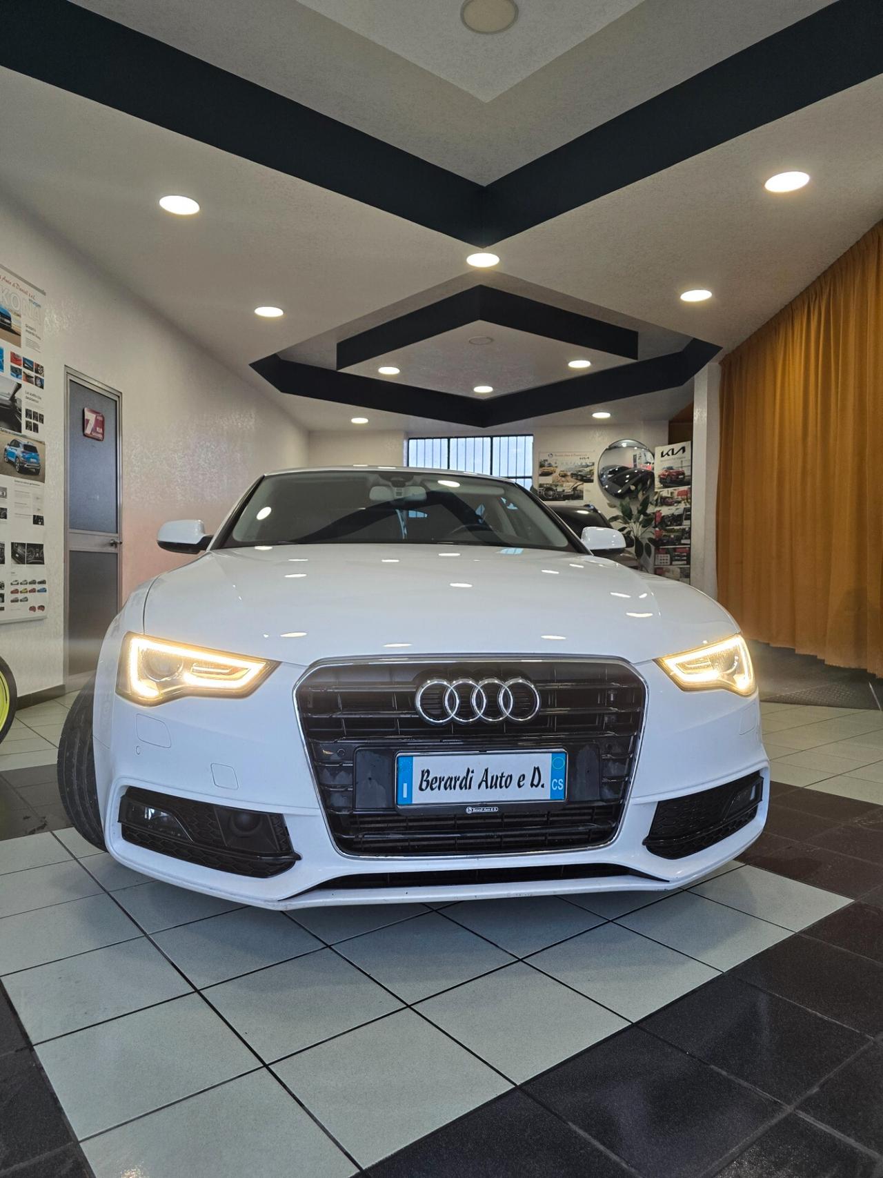 Audi A5 2.0 TDI 150 CV S line