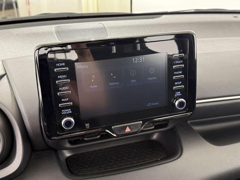 Toyota Yaris Hybrid Active MY22
