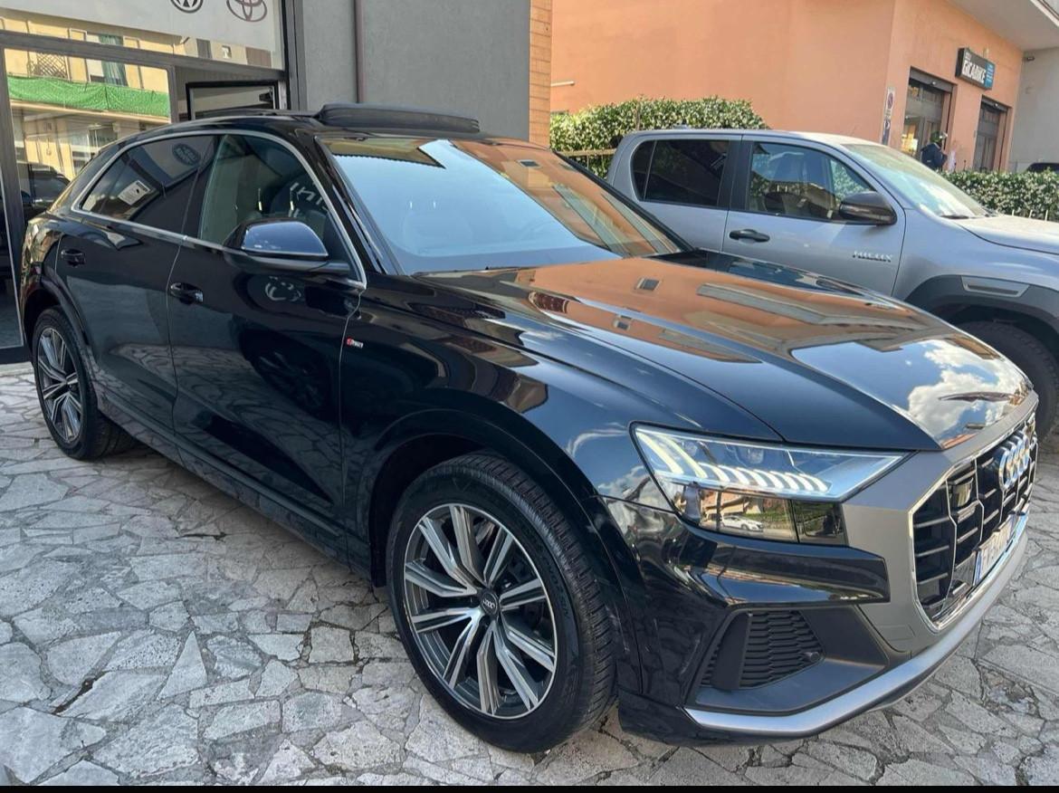 Audi Q8 50 TDI 286 CV quattro tiptronic Sport