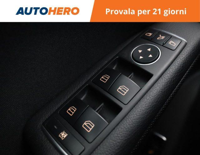 MERCEDES-BENZ GLA 180 Business