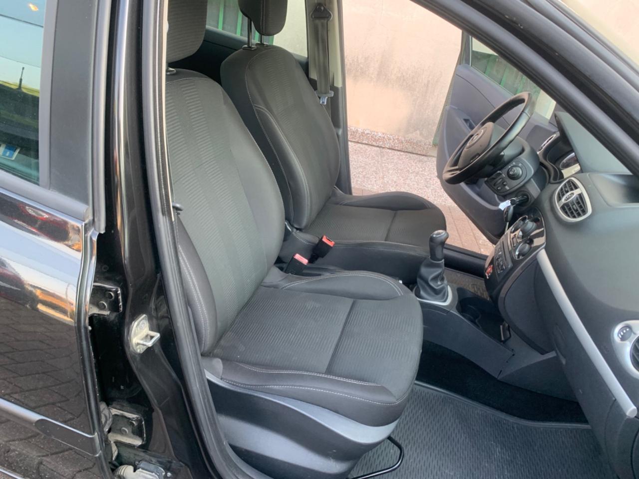 Renault Clio 1.2 16V 5 porte Live!