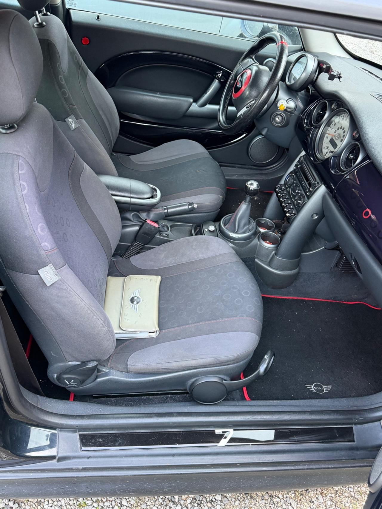 Mini 1.4 tdi One D de luxe