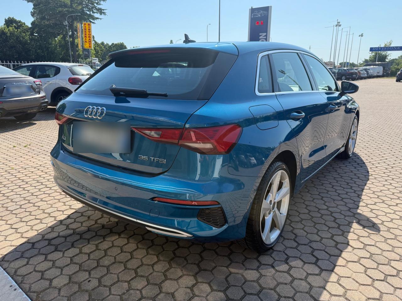 A3 Sportback Advanced 1.5 35 Electric/TFSI Cylinder on demand 110kW