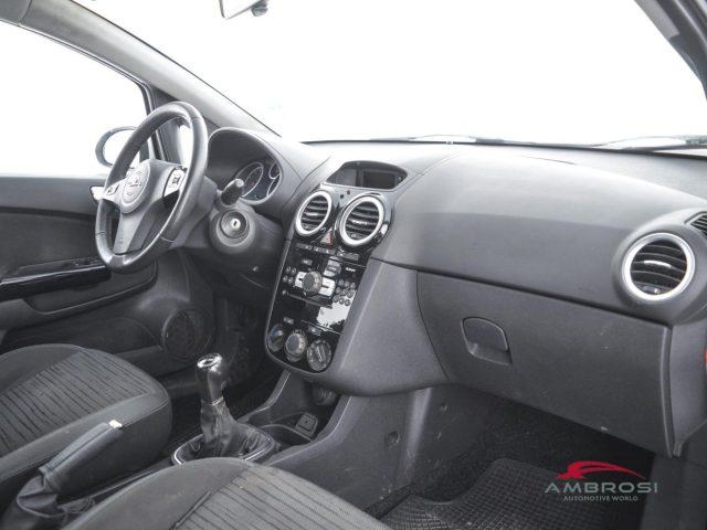 OPEL Corsa 1.2 5 porte - PER OPERATORI DEL SETTORE