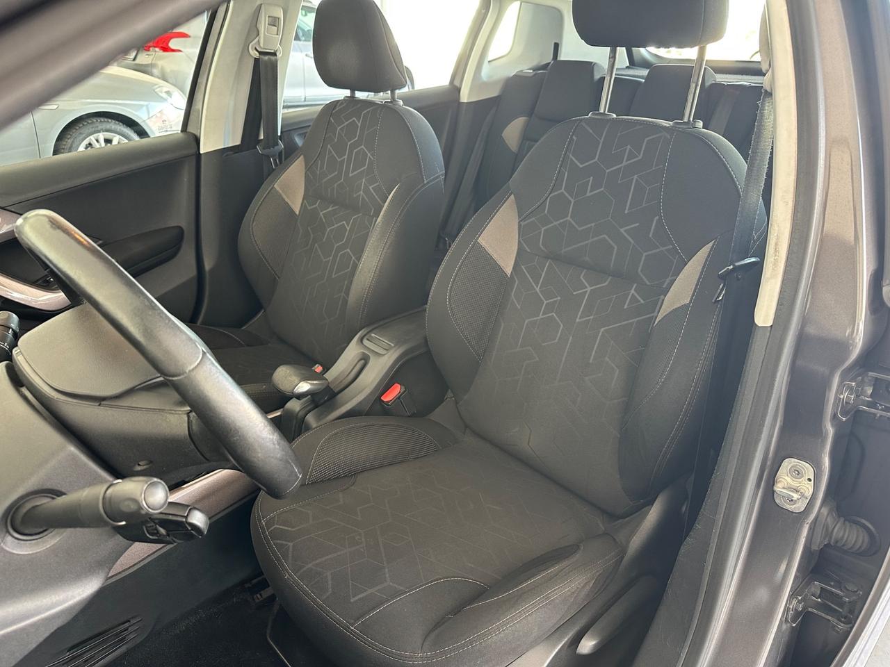 Peugeot 2008 1.5 HDi 2015