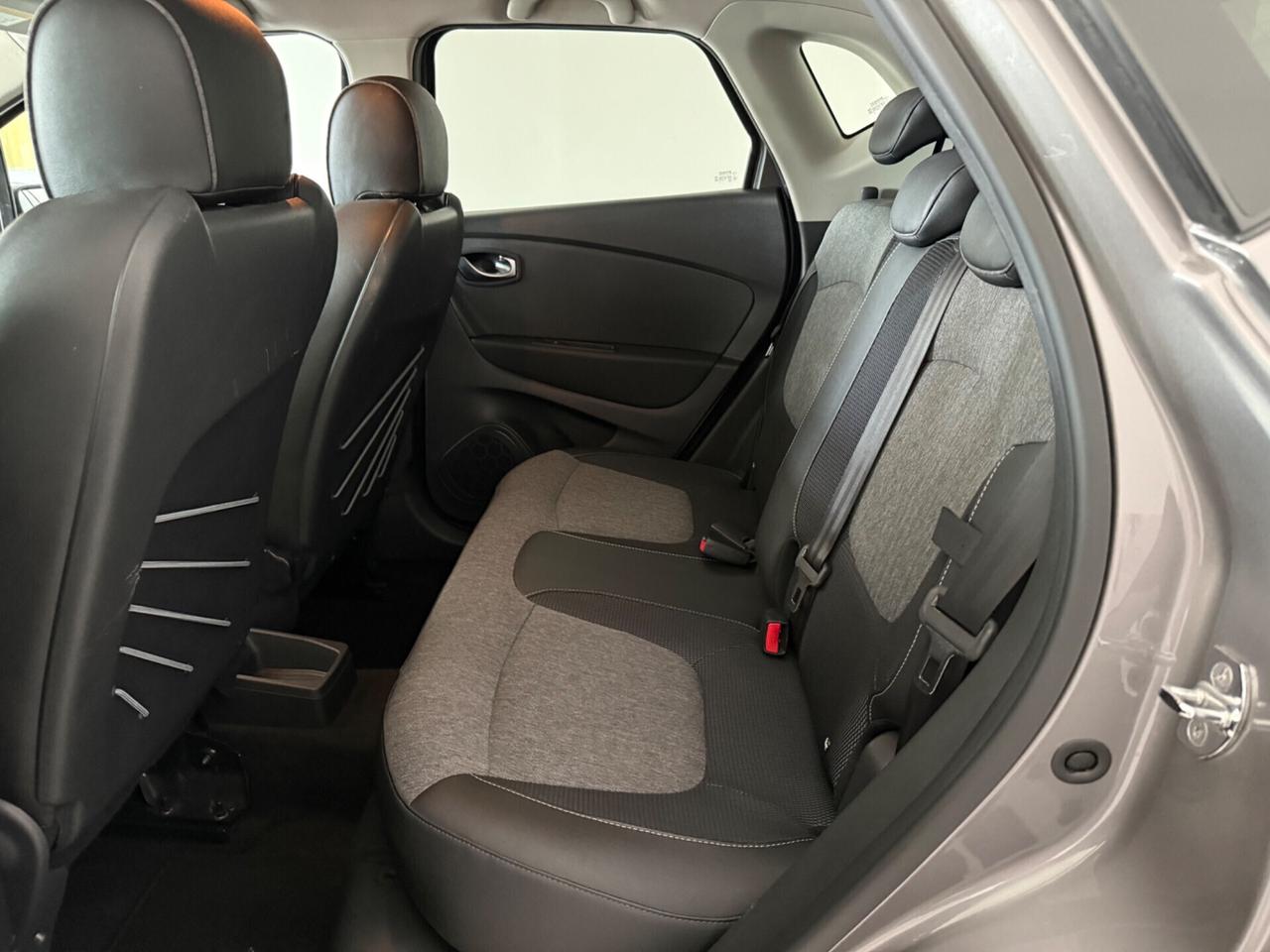 Renault Captur TCe 150 CV EDC FAP Initiale Paris