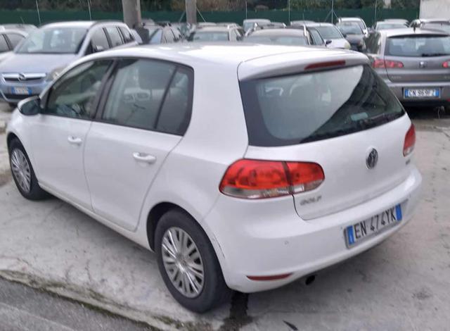 VOLKSWAGEN Golf Business 1.6 TDI 5p. Highline iniettori da fare