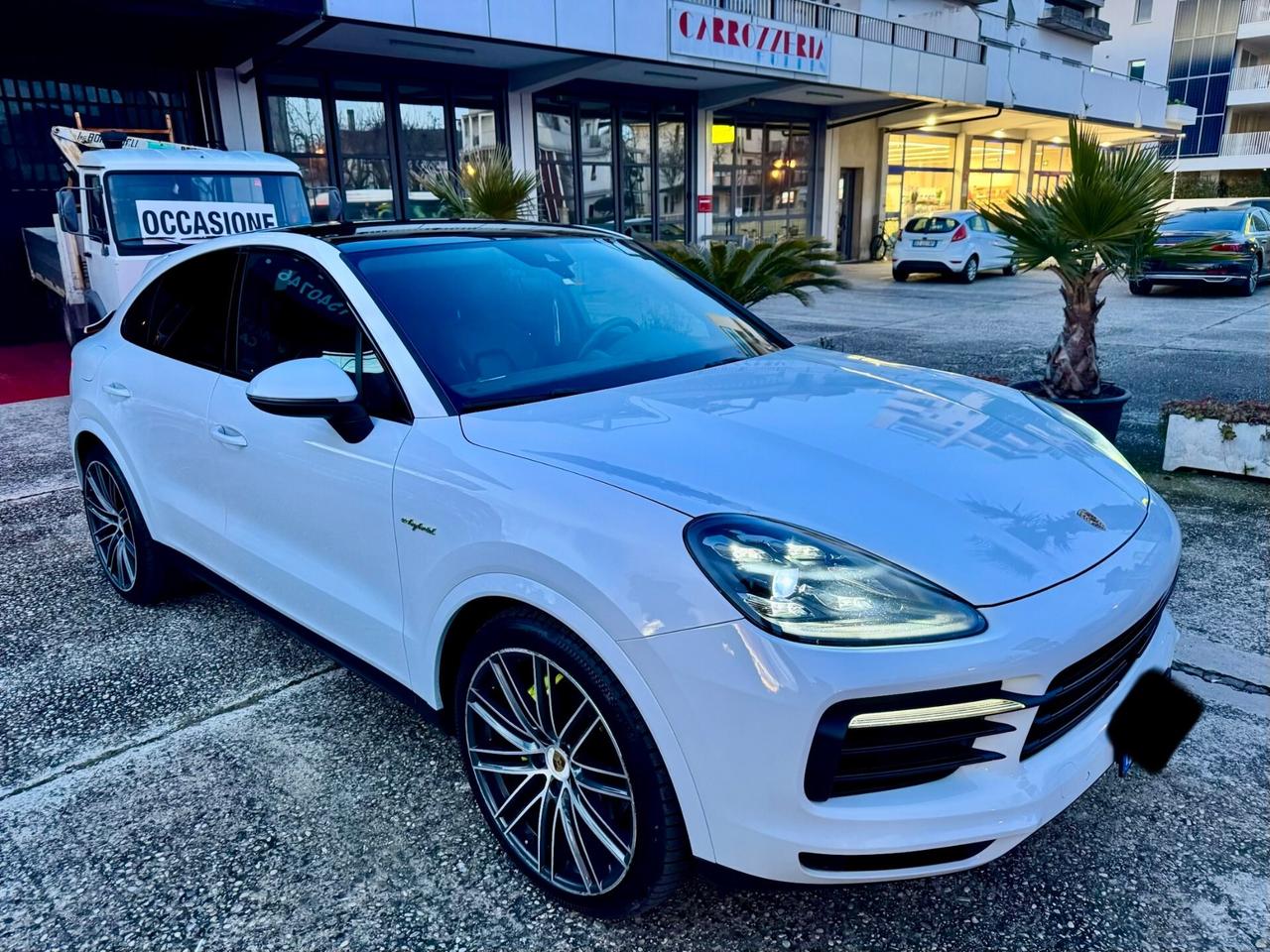 PORSCHE CAYENNE 3.0 462cv E-HYBRID FULL (PERMUTO)
