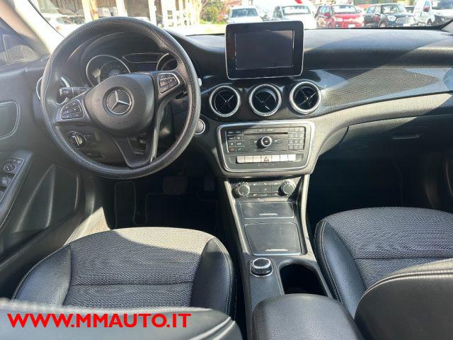 MERCEDES-BENZ CLA 200 d S.W. Automatic Business NAVIG!!!