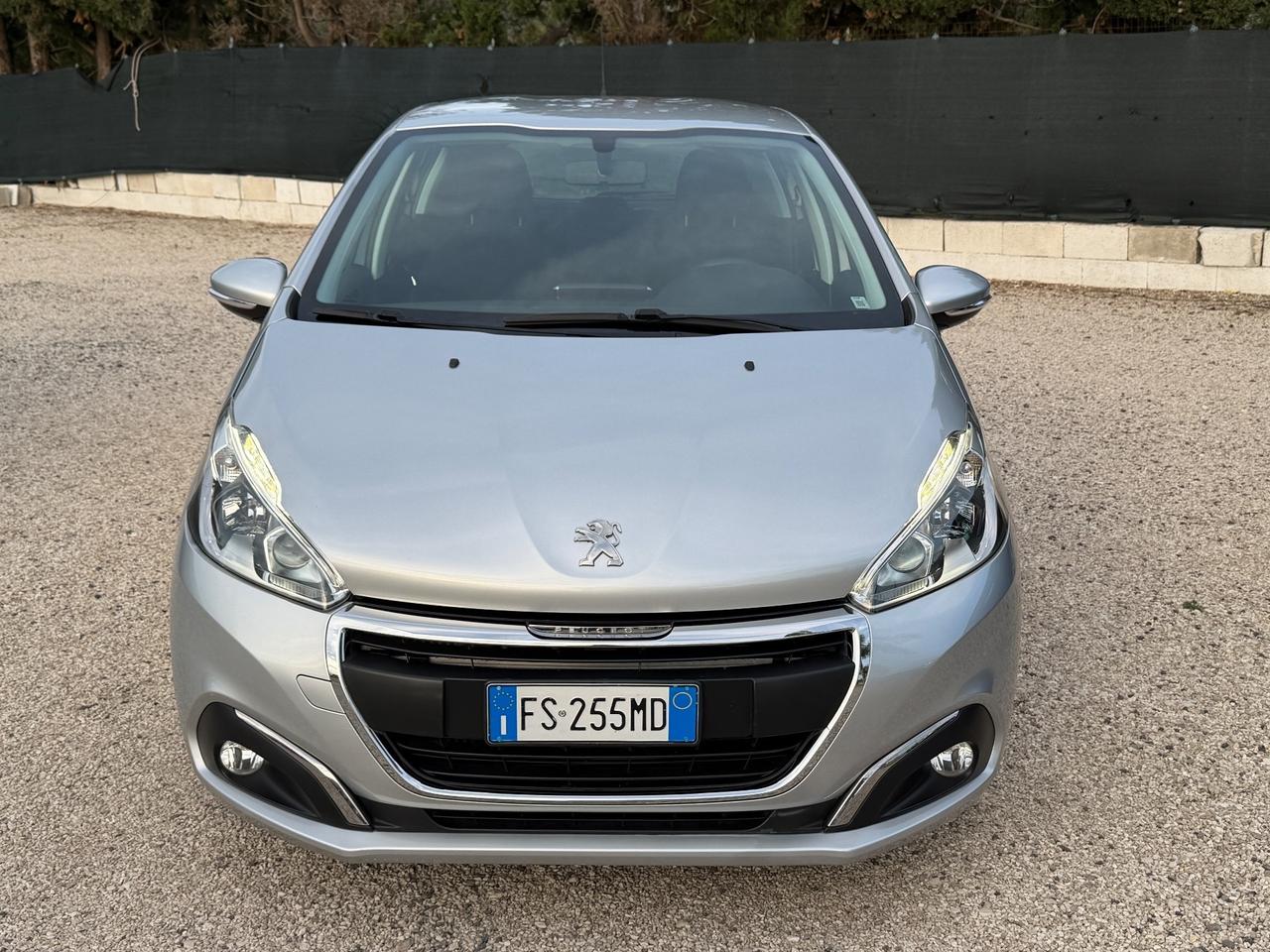 Peugeot 208 BlueHDi 75 5 porte Allure