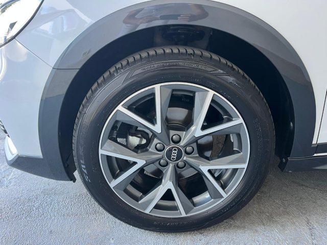 AUDI A1 citycarver 30 TFSI Admired