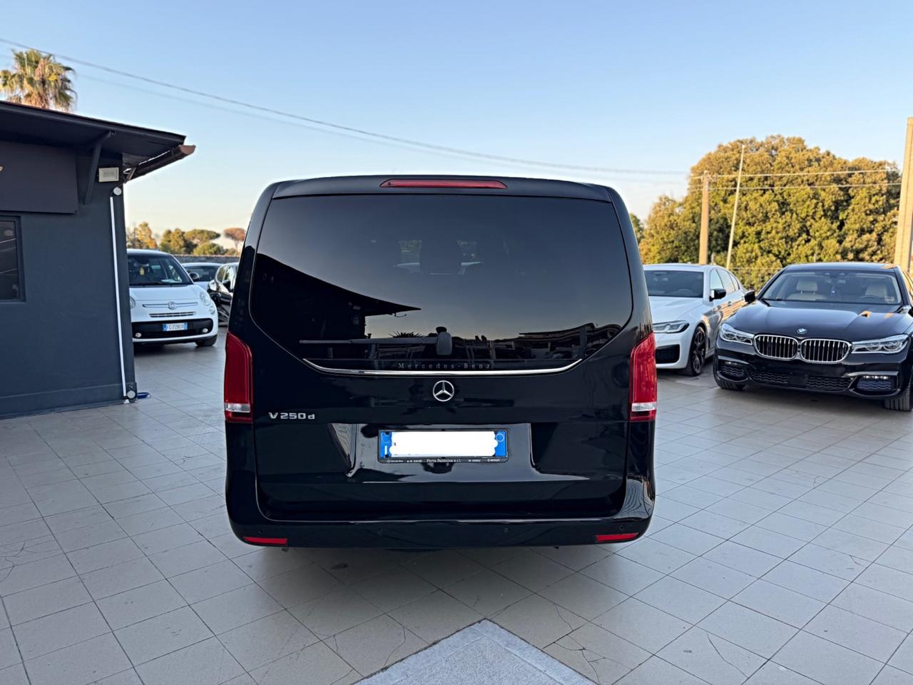 Mercedes-benz V 250 d Automatic Premium Extralong