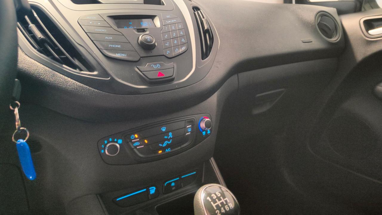 Ford Transit Courier 1.5TDCI 75CV EURO6 12990+IVA= 15850€