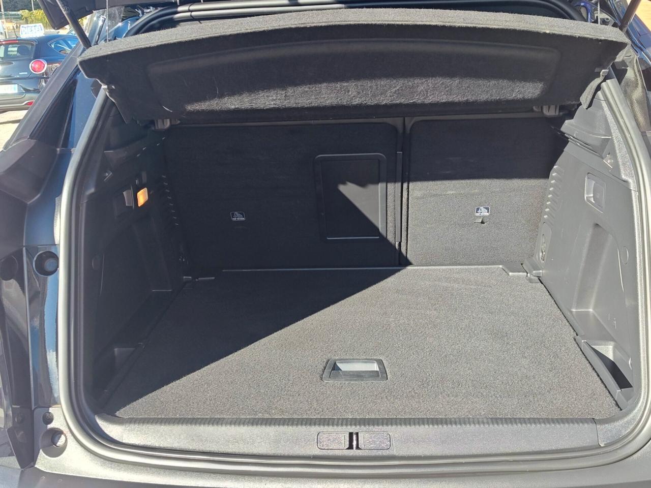 PEUGEOT 3008 B.HDI 1.5 130 CV S&S EAT8 ALLURE PACK