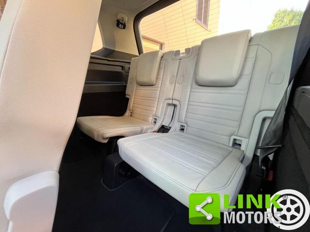 VOLKSWAGEN Touran 2.0 TDI 190 CV DSG Executive 7 Posti