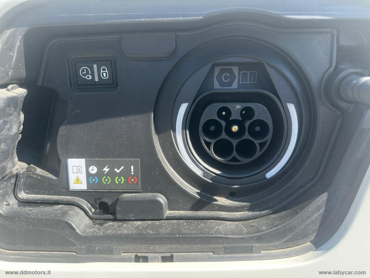 PEUGEOT 3008 Hybrid 225 e-EAT8 GT GT PACK