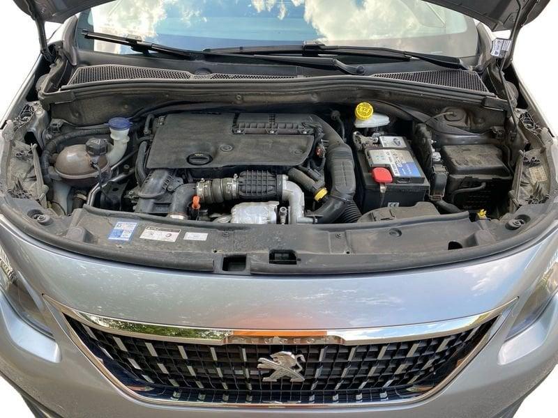Peugeot 2008 BlueHDi 100cv Allure
