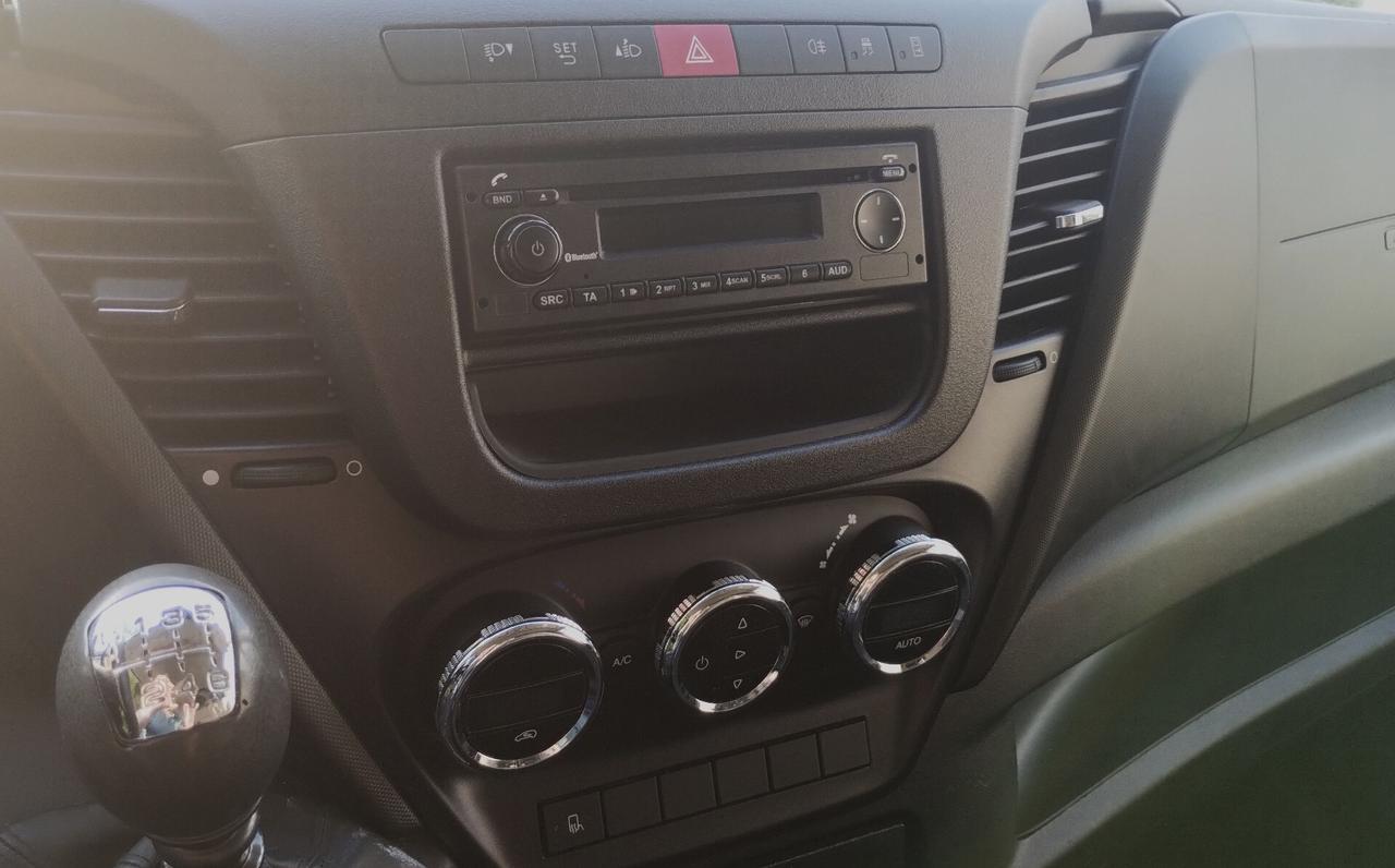 FURGONE IVECO DAILY CASSONATO