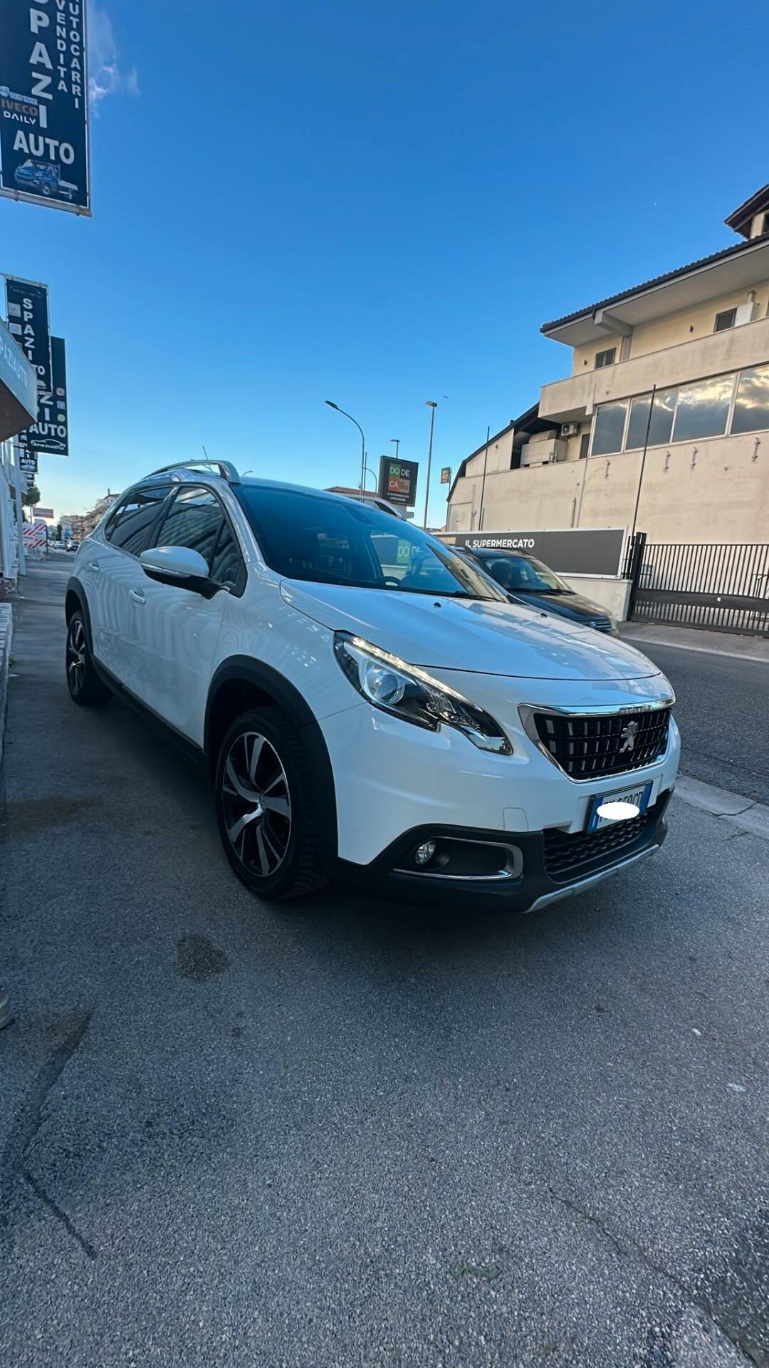 PEUGEOT 2008 NAVIGATORE, TELECAMERA, FULL LED