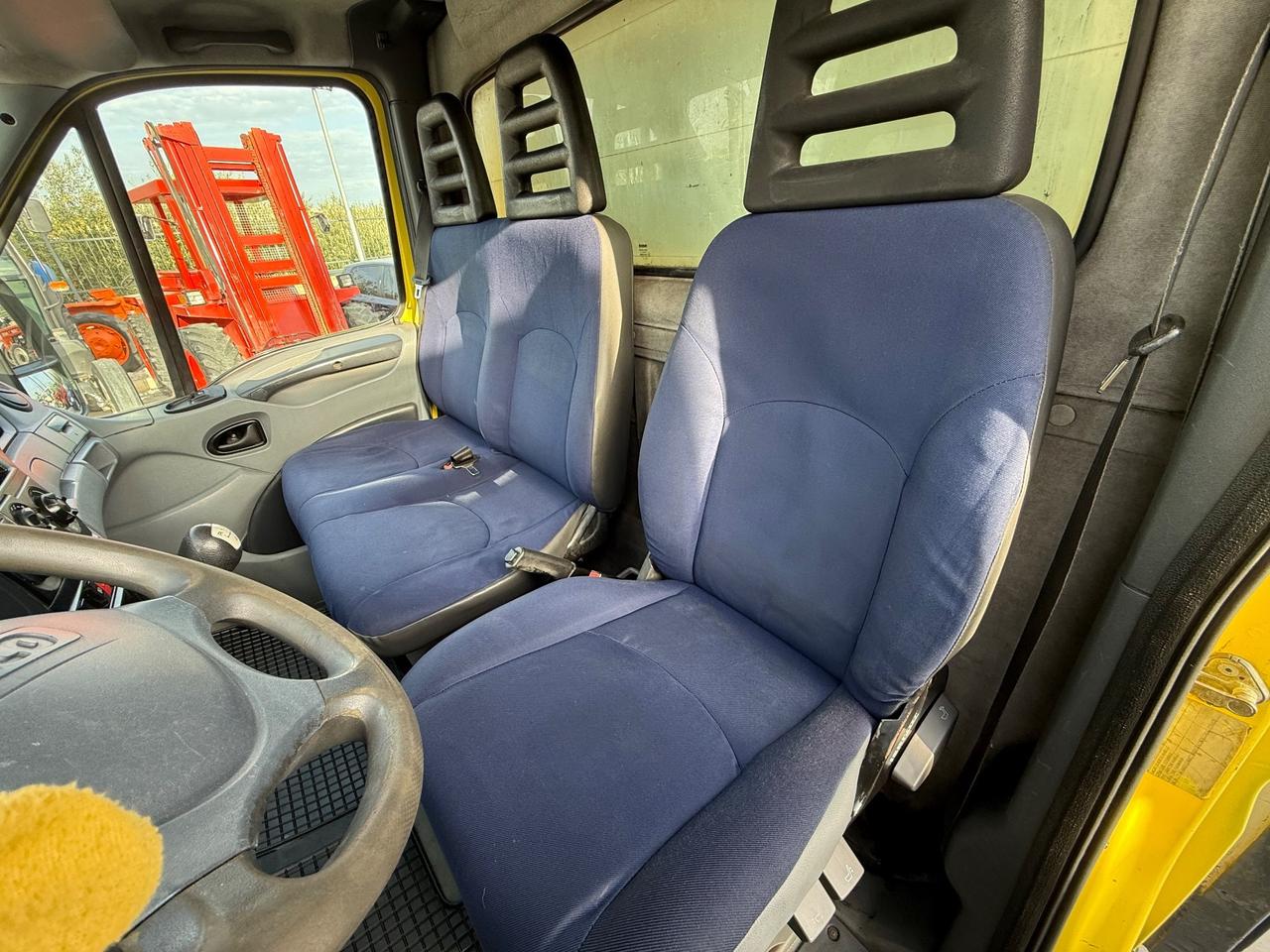 Iveco Daily 35/15 centinato alla francese lungo 5 metriiiii