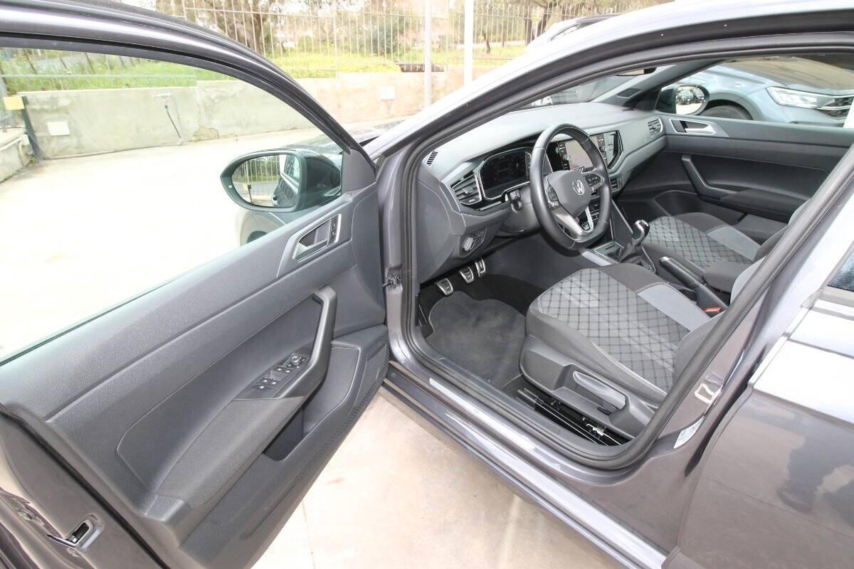 Volkswagen Taigo 1.0 TSI 110 CV R-Line | 2022