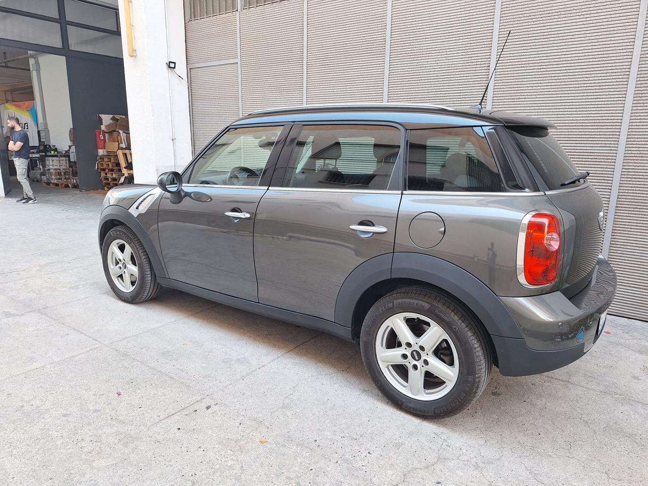 Mini Cooper D Countryman 2.0 Automatica