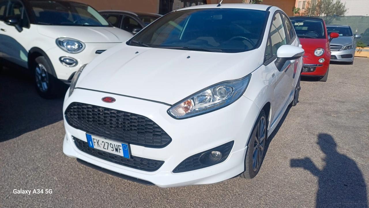 Ford Fiesta 1.5 TDCi 75CV 5 porte ST-Line