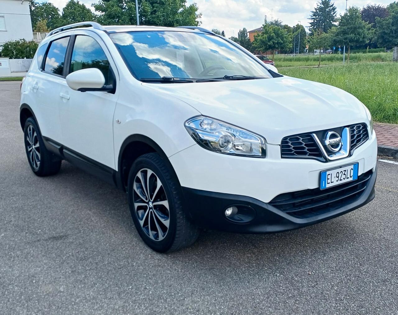 Nissan Qashqai 1.5 dCi DPF Tekna