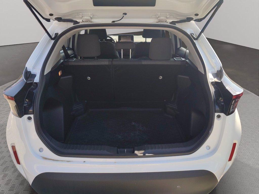 TOYOTA Yaris cross 1.5h active fwd 116cv e-cvt del 2023