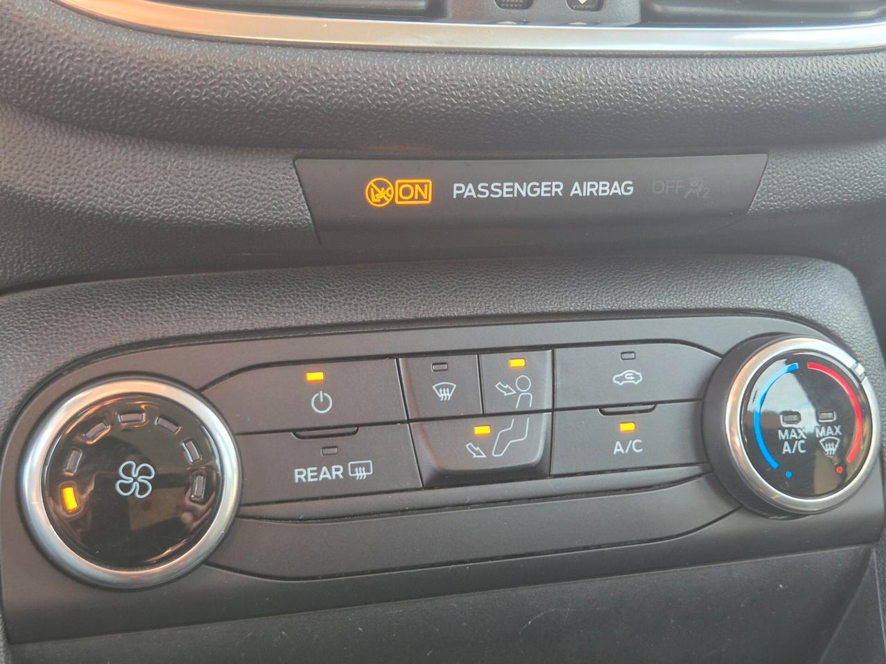 Ford Fiesta 1.1 75 CV GPL 5 porte Business BIFUEL