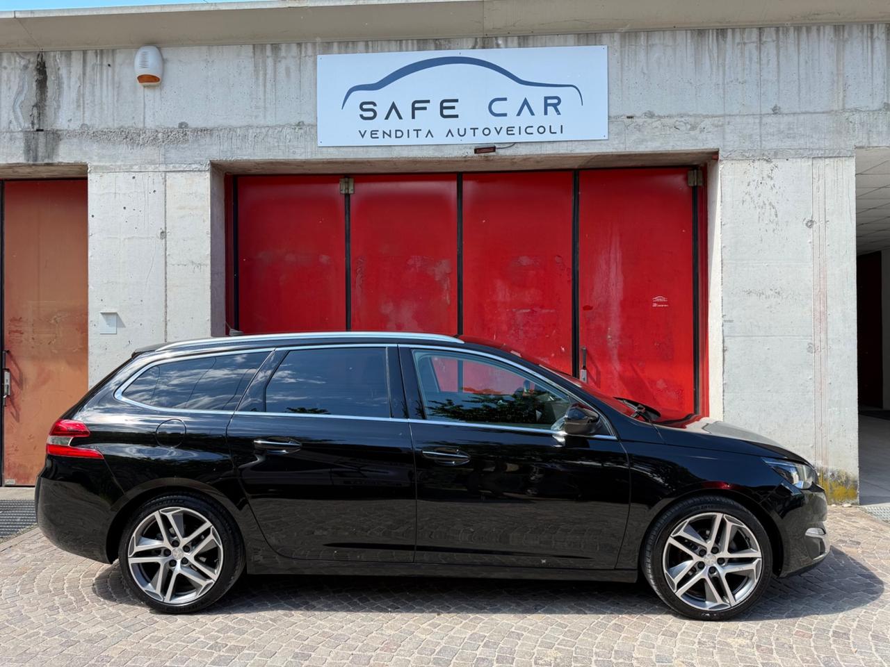 Peugeot 308 BlueHDi 150 S&S EAT6 SW Allure