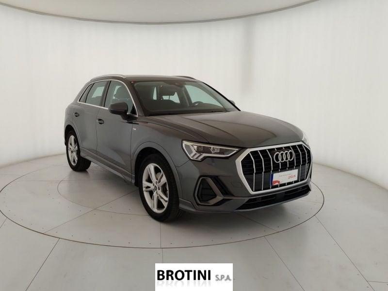 Audi Q3 35 TDI S Line Edition