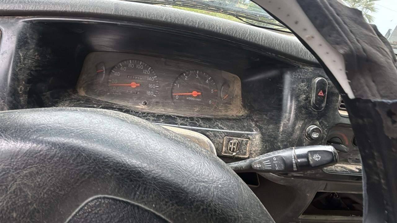 Mitsubishi L200 2.5 TDI 115CV 4WD Club Cab