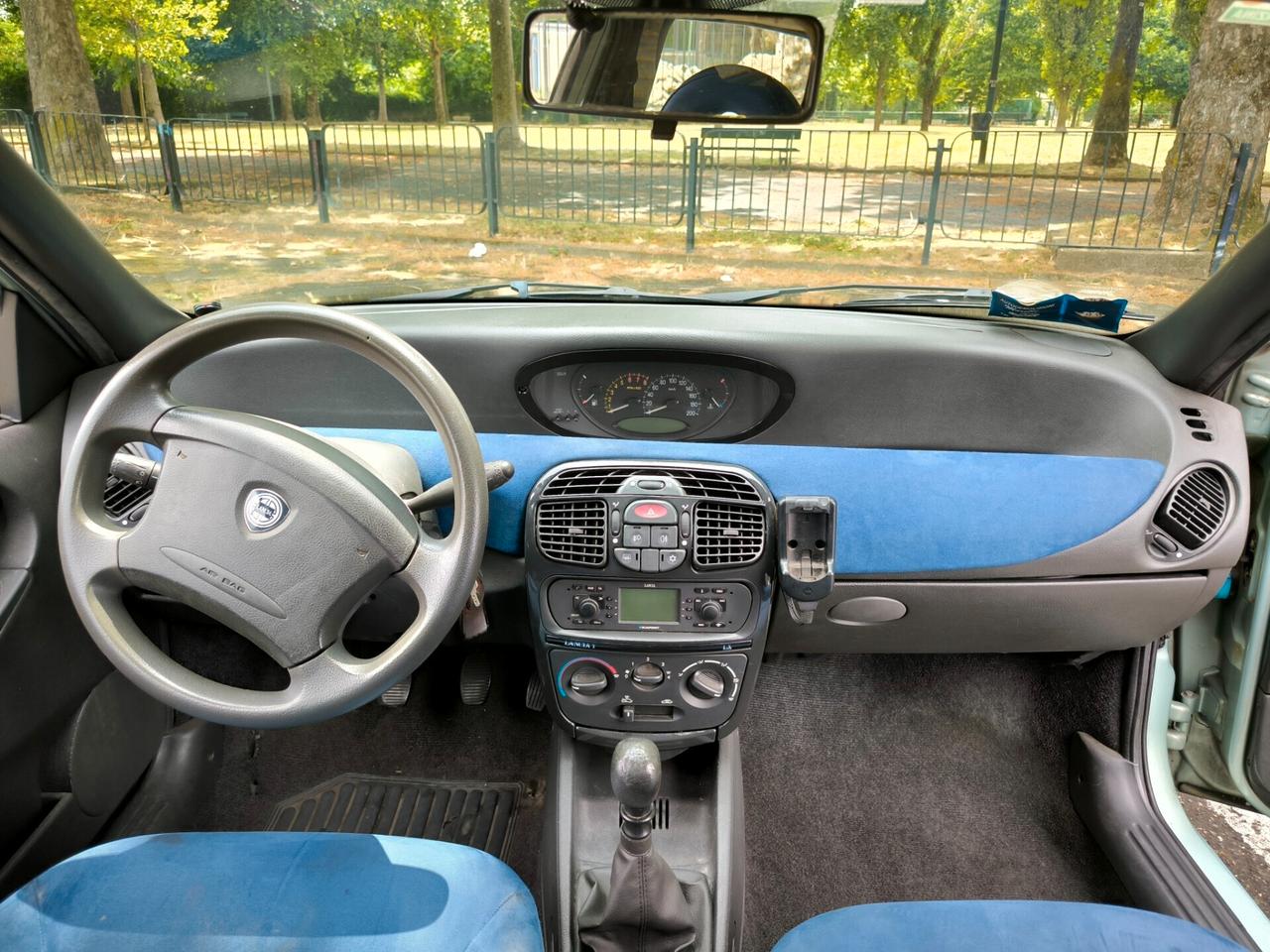 Lancia Y 1.2i 16V cat LX