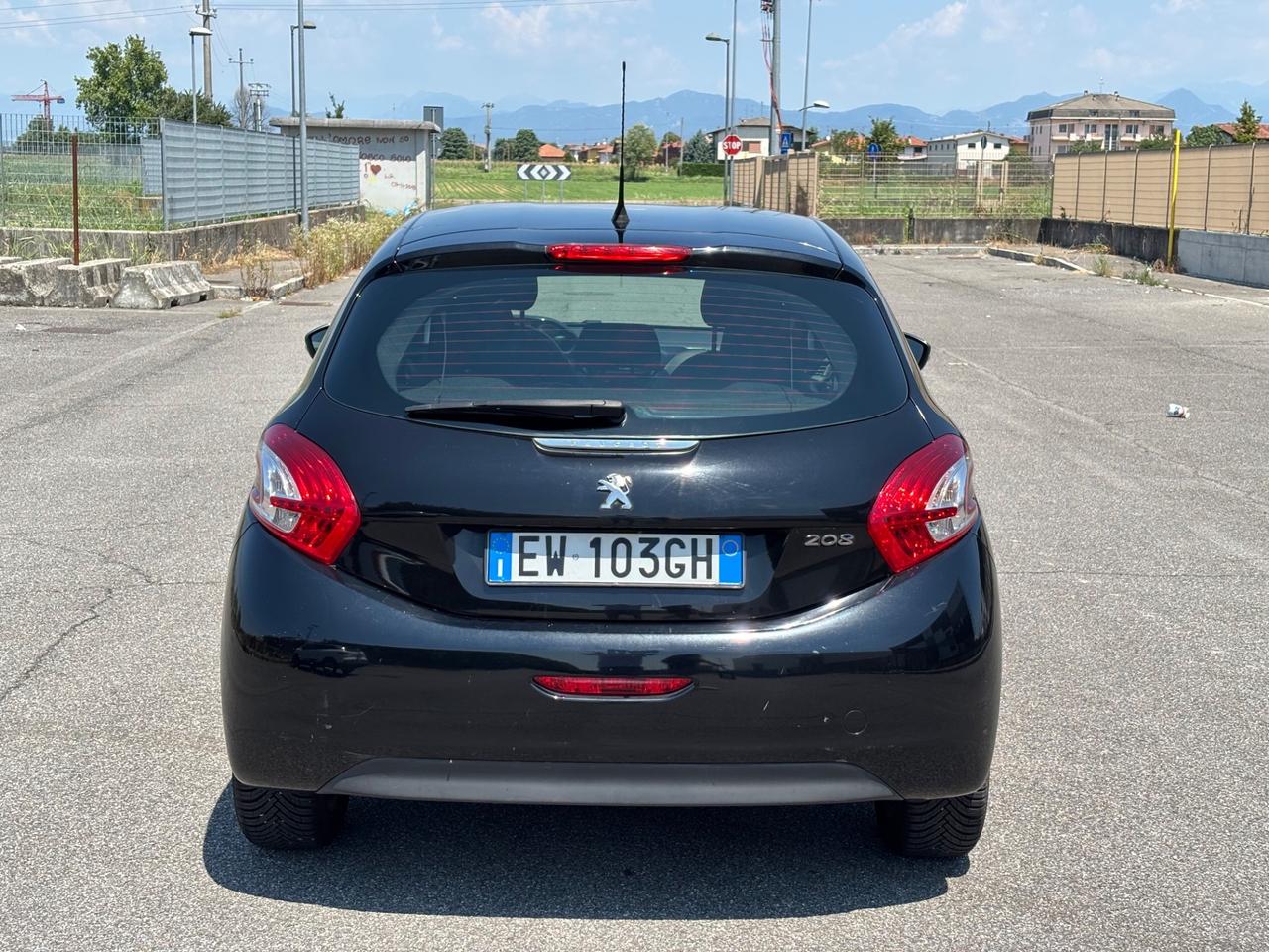 Peugeot 208 1.2 82CV, GARANZIA