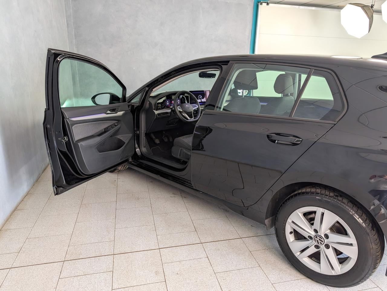Volkswagen golf viii 2.0 TDI 115cv Life