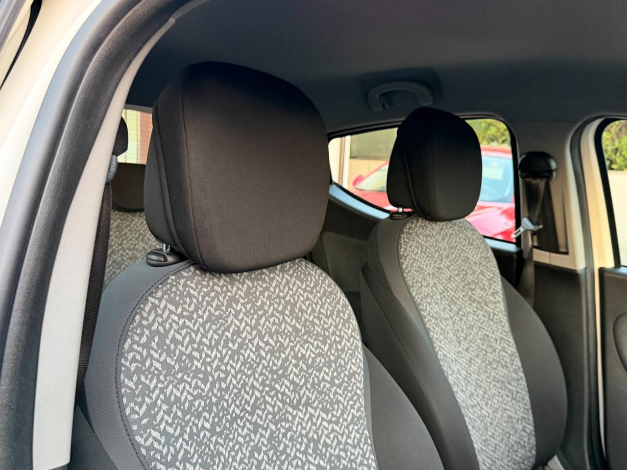 Lancia Ypsilon 1.2 69 cv. ELEFANTINO BLU