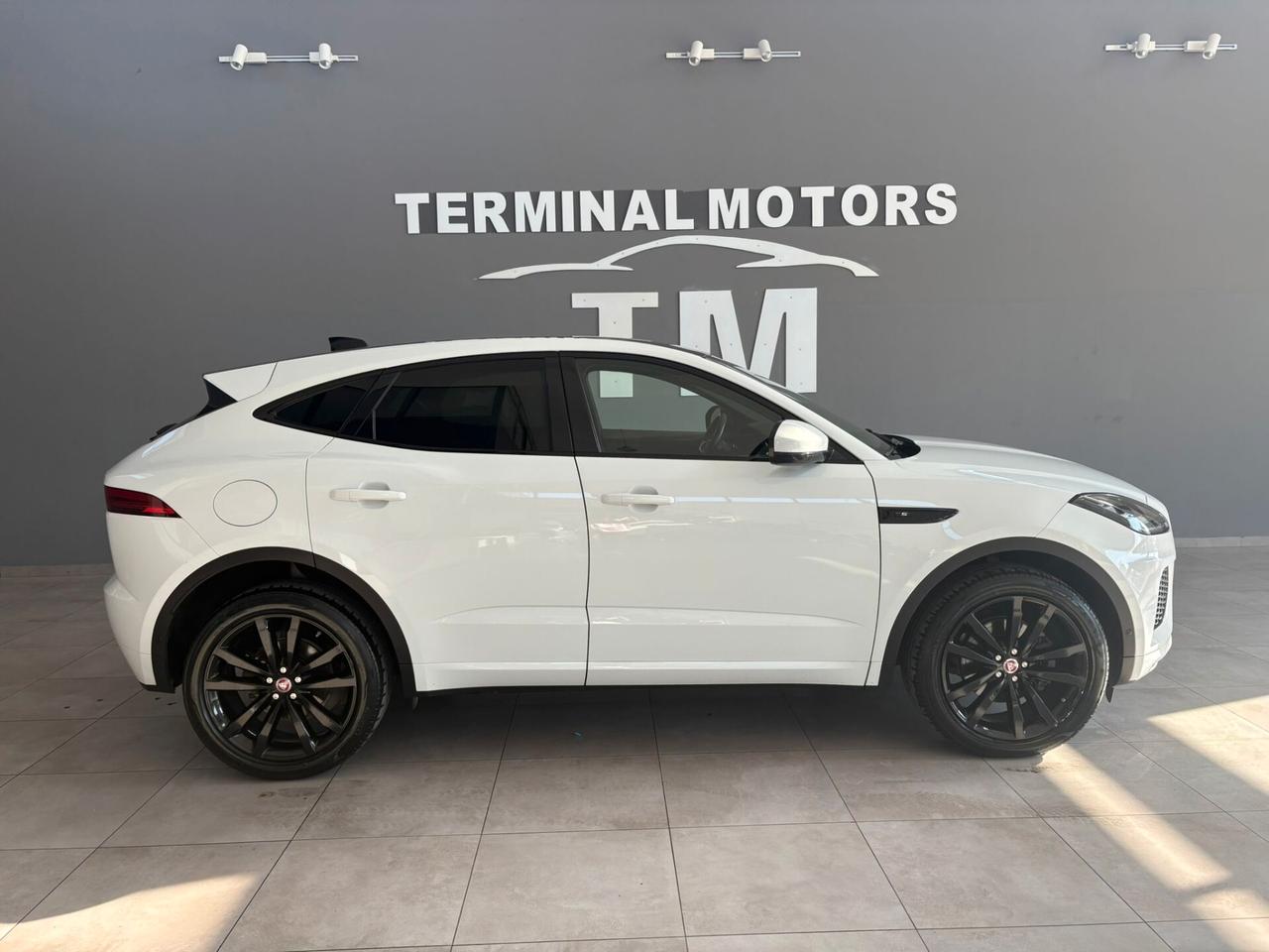 Jaguar E-Pace 2.0D 180 CV AWD aut. R-Dynamic