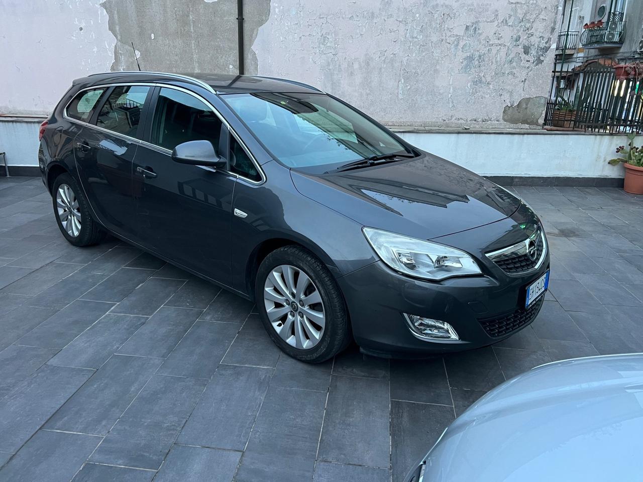 Opel Astra 1.7 CDTI 110CV Sports Tourer Cosmo