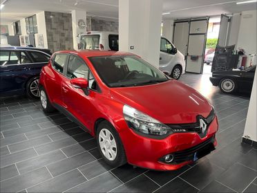Renault Clio 1.2 16V 5 porte Dynamique Neopatentati