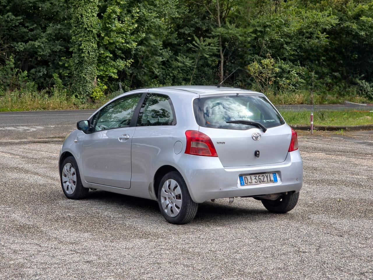 Toyota Yaris 1.0 3 porte Sol CV-69 2007-E4 Manuale NEO