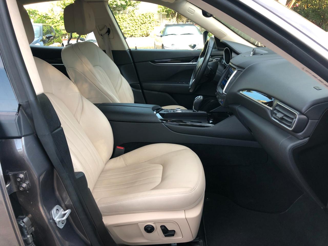 Maserati Levante Granlusso V6 Diesel AWD 250 Cv. FULL OPT.