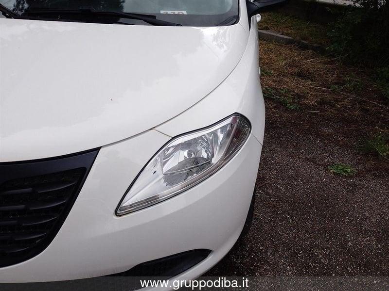 Lancia Ypsilon III 2011 Benzina 0.9 t.air S MomoDesign s&s 85cv dfn E6