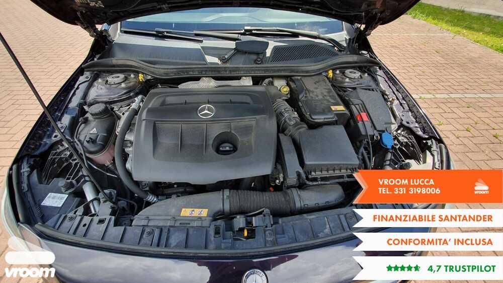 MERCEDES GLA (X156) GLA 180 d Automati...